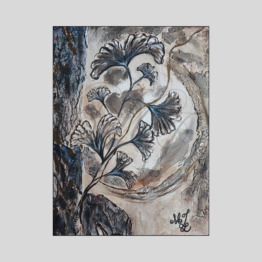 Gesamtansicht des Originalgemäldes „Rooted in Life“ von Marika Junikajtes. Kintsugi-inspirierte Mixed-Media-Kunst mit sieben Ginkgoblättern, offenem Kreis, goldener Lebenslinie, Crackle-Struktur und Blattgold auf Leinwand.