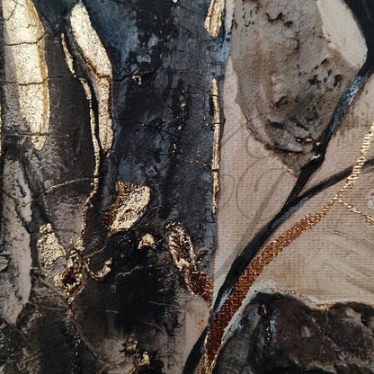 Nahaufnahme der Crackle-Struktur im Originalgemälde „Rooted in Life“ von Marika Junikajtes. Aufgebrochene Oberflächen und Blattgold zeigen die kintsugi-inspirierte Materialität des Werkes.